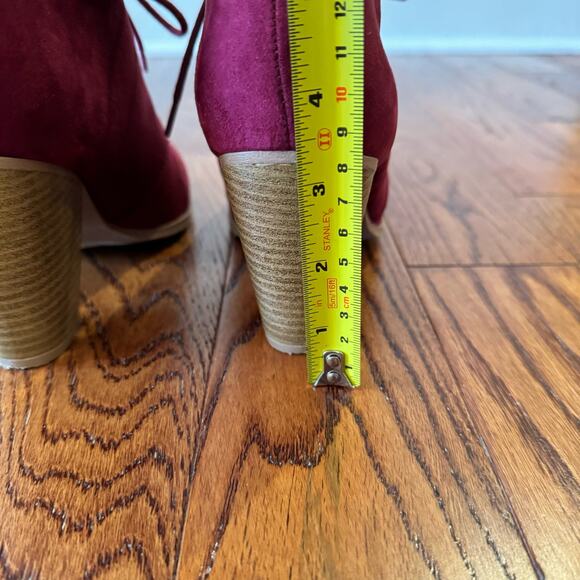 Maurice Daphne Faux Suede Heeled Ankle Bootie Women's Shoes 7.5 Boho Burgundy - Picture 6 of 13